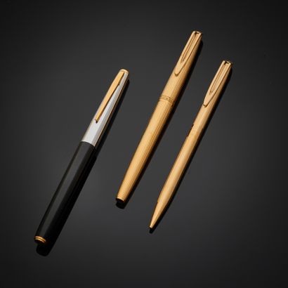 null WATERMAN Parure stylo plume (plume en or 750mm) et porte-mine en métal plaqué...