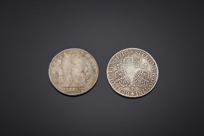 null Ensemble de deux pièces en argent Louis XIV et Louis XVI.
Poids : 59 g.