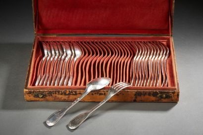 null Silver household set composed of twelve forks and ten table spoons, threaded...