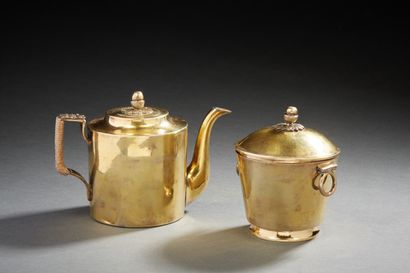 null Service egoîste in vermeil composed of a coffee pot and a covered sugar bowl,...