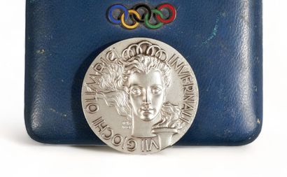 JEUX OLYMPIQUES CORTINA 1956
Médaille commémorative...