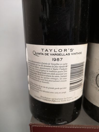 null 6 bottles PORTO TAYLOR'S Quinta de Vargellas 1987 Slightly stained labels.