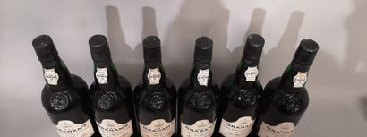 null 6 bouteilles PORTO W. & J. GRAHAM'S Late Bottled Vintage - 1991 Étiquettes légèrement...