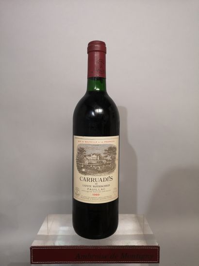 null 1 bouteille CARRUADES de Ch. LAFITE - Pauillac 1989 Base goulot.