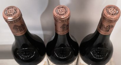 null 3 bouteilles Château HAUT BRION - 1er Gcc Pessac Lèognan 2003 Étiquettes légèrement...