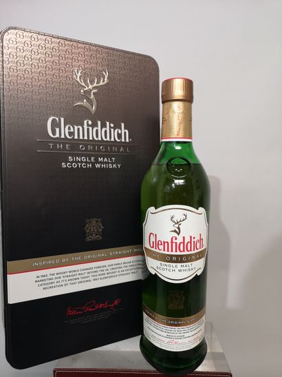 null 1 bouteille SCOTCH WHISKY GLENFIDDICH Single Malt "The Original" Étui d'origine....