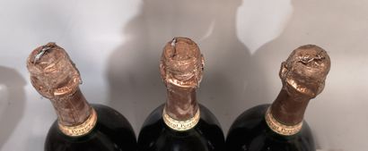 null 3 bottles Laurent PERRIER CHAMPAGNE "Cuvée Grand Siècle" FOR SALE AS IS.