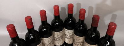 null 8 bouteilles Château CARBONNIEUX - Graves 1978 Étiquettes tachées et abîmées....