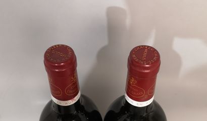 null 2 bouteilles Château CHASSE SPLEEN - Moulis 1998 Étiquettes légèrement tach...