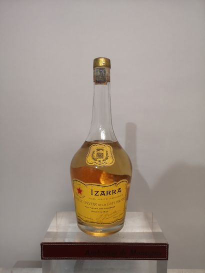 null 1 bouteille IZARRA Vieille liqueur de la côte basque - J. GRATTAM nm Niveau...