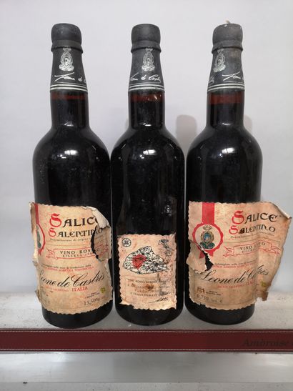 null 3 bottles ITALY Puglia SALICE SALENTINO "Riserva" - Leone de CASTRIS 1980 Stained...