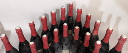 null 18 bottles BOUZY 100% Grand Cru - BARANCOURT 1983 Stained and slightly damaged...