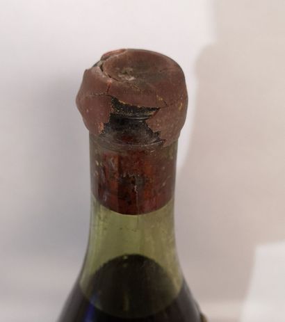 null 1 bouteille CHATEAUNEUF du PAPE "Saint Patrice" - Antonin ESTABLET Fils 1952...
