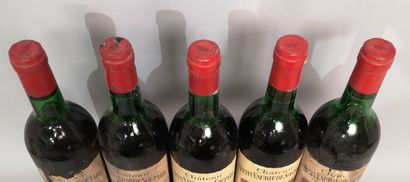 null 5 bouteilles Château PETIT FAURIE DE SOUTARD - Gcc Saint Emilion 1975 Etiquettes...