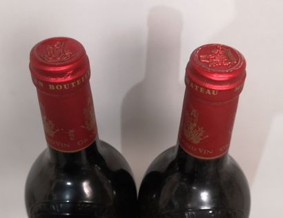 null 2 bouteilles Château GISCOURS - 3ème Gcc Margaux 2004 Etiquettes légérement...