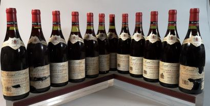 null 12 bouteilles NUITS SAINT GEORGES "Les Roncières" - Joseph DROUHIN 1983 Etiquettes...