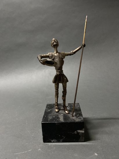 Don Quichotte
Bronze à patine argentée reposant...