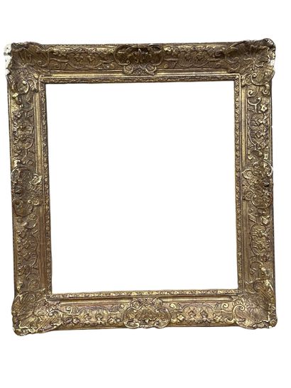 null Set of 7 gilded carved wood and stucco frames
Size: 71.5 x 47.5 cm (largest)...