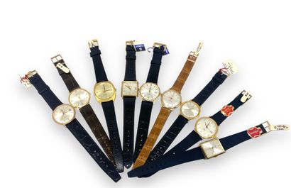 null Set of 9 men's watches in 750 mm gold, including OMEGA, TISSOT and others.
Gross...