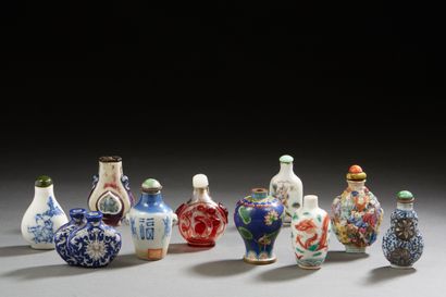 null China 20th century, 
Set of ten snuff bottles, eight in porcelain and polychrome...