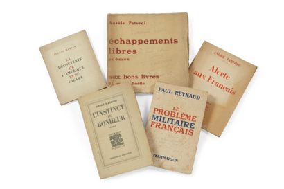 null Ensemble de 4 livres de la bibliothèque de Monsieur F. Piétri
(Ministre sous...