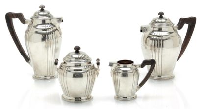 TETARD Service à thé et café composé de 4 pièces.
Epoque Art-Déco vers 1930.
Poinçon...