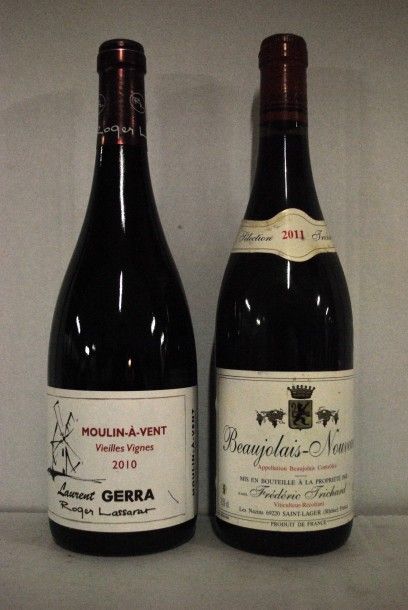 null Ensemble composé de deux bouteilles Beaujolais rouge:
- Une bouteille de Frédéric...