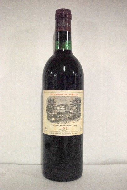 null Une bouteille de Château Lafite 1978, 1er GCC Pauillac
