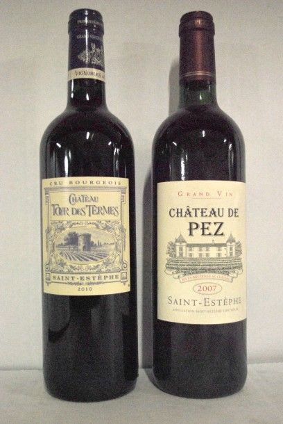 null Ensemble composé de deux bouteilles de Bordeaux rouge:
- Une bouteille de Château...