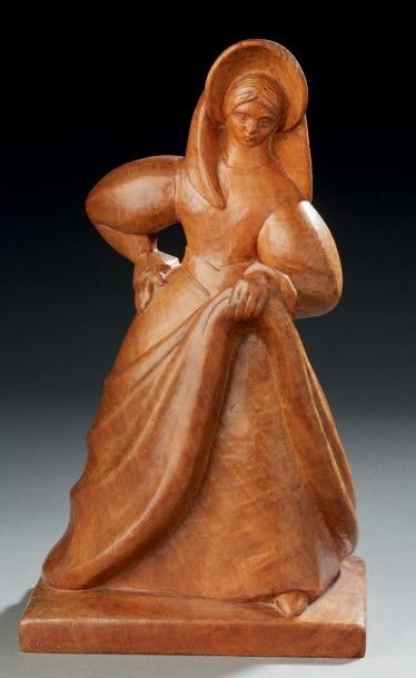 LEFEBVRE 
Statuette en bois figurant une femme. Signée.
H.: 30,5 cm