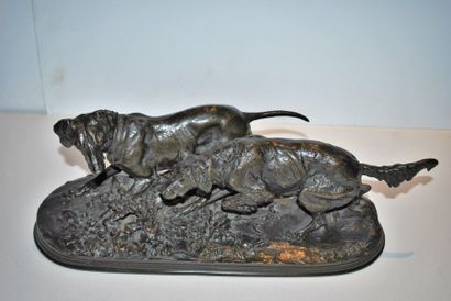 Pierre Jules MENE (1810-1879), d'après Deux chiens à l'arrêt.
Epreuve en bronze à...