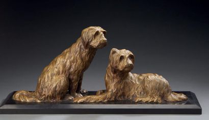 Georgij Dmitrievic Lavrov dit Georges Lavroff (1895-1991) 
Couple de chiens en bronze...