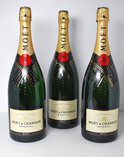 null Trois magnums de Champagne Moet & Chandon.
