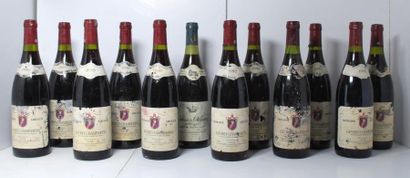 null Ensemble de 12 bouteilles comprenant :

- 10	 Gevrey Chambertin, 				1990	,...