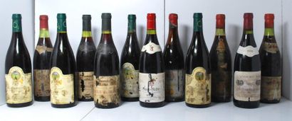 null Ensemble de 12 bouteilles comprenant :

- 1	 Chambolle Musigny				, 1989	, Labouré...