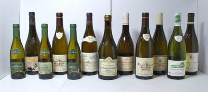 null Ensemble de 12 bouteilles comprenant :

- 1 	Chassagne Montrachet, 				2010	,...