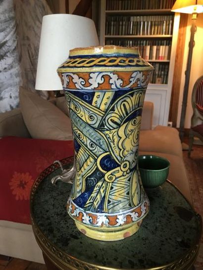 null Vase en céramique Albarello
