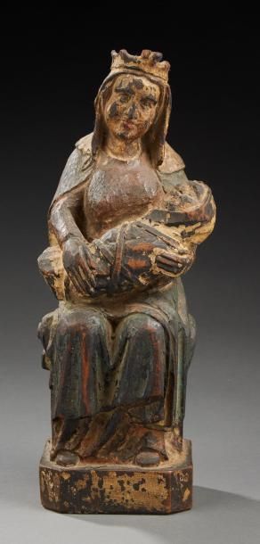 null Vierge à l'Enfant
Statue en bois sculpté polychrome, assise.
H. (environ): 23...