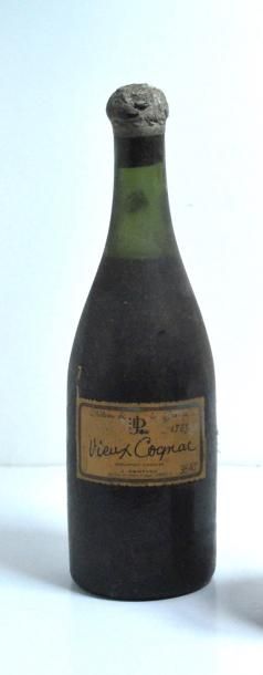 null Une bouteille de vieux Cognac, Château de la Grange, Domaine Jean Danflou, ...