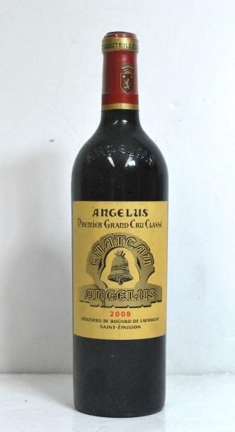 null Une bouteille de Chateau Angelus, Saint Emilion Grand Cru, 1er GCC B, 2008.