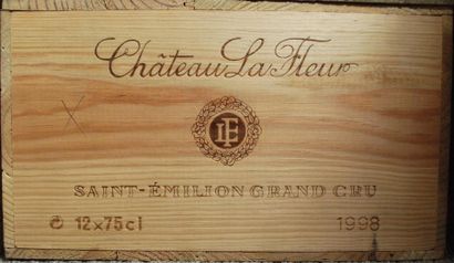 null Caisse de 12 bouteilles de Château La Fleur, Saint-Emilion, 1998.