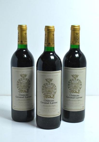 null Trois bouteilles de Château Gruaud Larose, Saint-Julien, 1994.