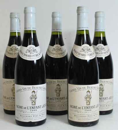 null Cinq bouteilles de Beaune, 1er Cru, Bouchard Père et fils, Les Vignes de l'enfant...