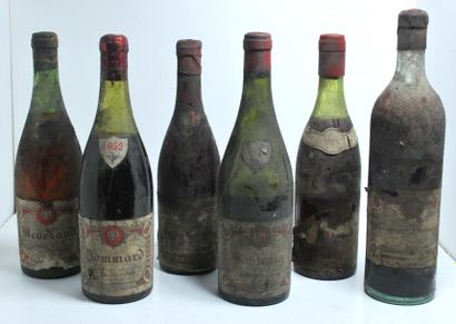 null Ensemble de 35 bouteilles de 1930 à 1950 dont Pommard, Clos Vougeot, Pouilly-Fuissé,...