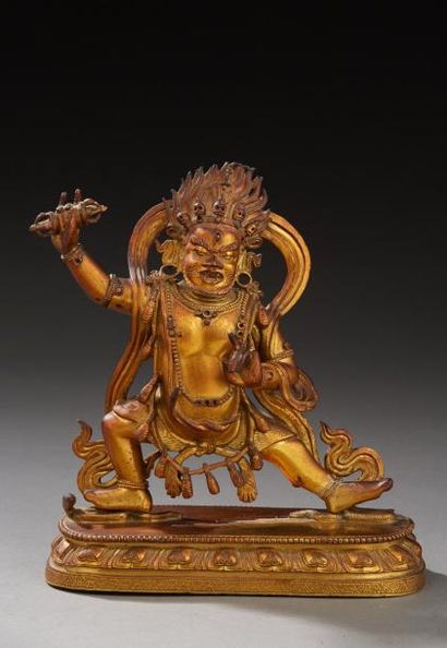 CHINE OU ART SINO-TIBETAIN Figurine en bronze ciselé et doré représentant Mahakala...