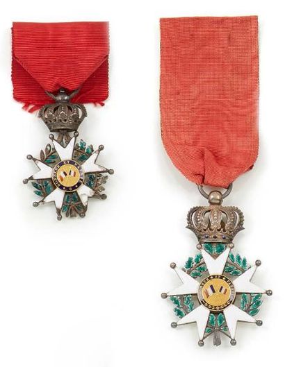 null Une croix de chevalier de l'ordre de la Légion d'honneur modèle Louis-Philippe...