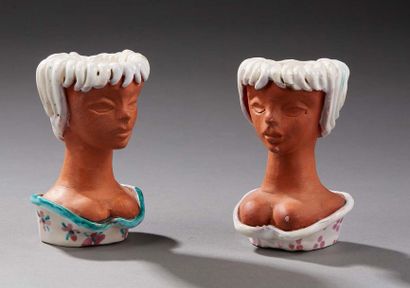Colette GUEDEN (1905-2000), dans le goût 
Deux bustes de jeunes femmes en terre cuite...