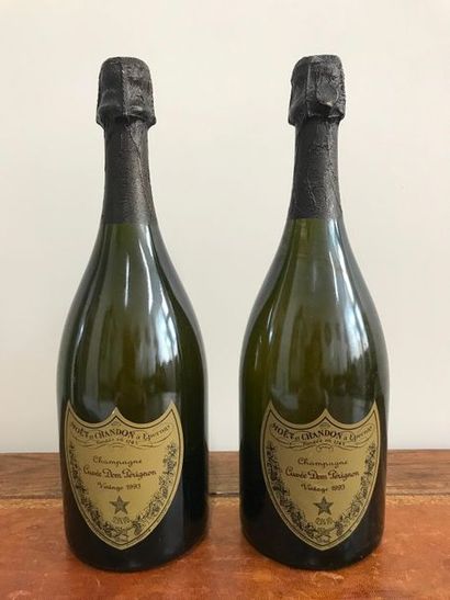 null Deux bouteilles de Champagne, Moët & Chandon, Cuvée Dom Pérignon, vintage 1...