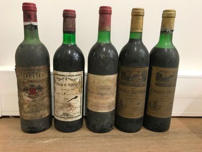 null Ensemble de vins de Bordeaux dont Château Haut-Brana 1979, Château La Gaffelière...