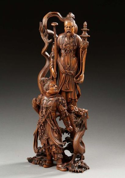 JAPON Exceptionnel groupe sculpté en buis représentant deux dieux du panthéon bouddhique....